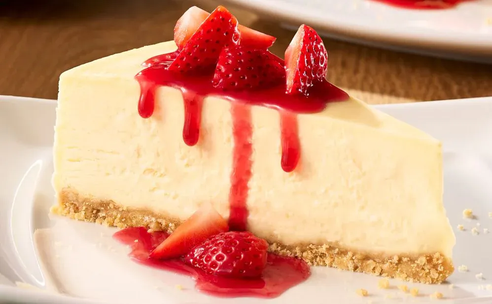 Sicilian cheesecake with strawberry topping