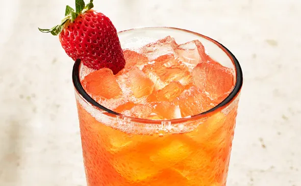 strawberry-passion fruit limonata