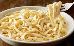 fettuccine alfredo