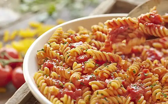 rotini pasta with marinara